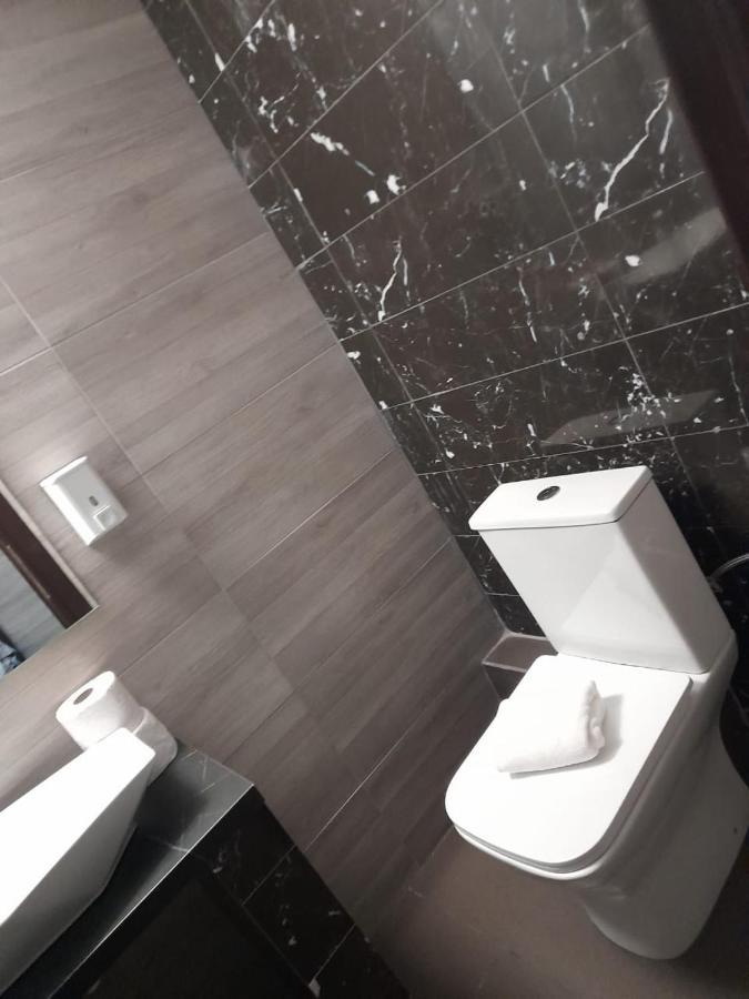 סלוניקי Jacuzzi Suites 2 מראה חיצוני תמונה